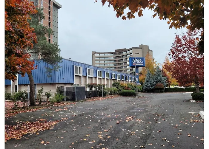 District Hotel By Oyo Portland Convention Center