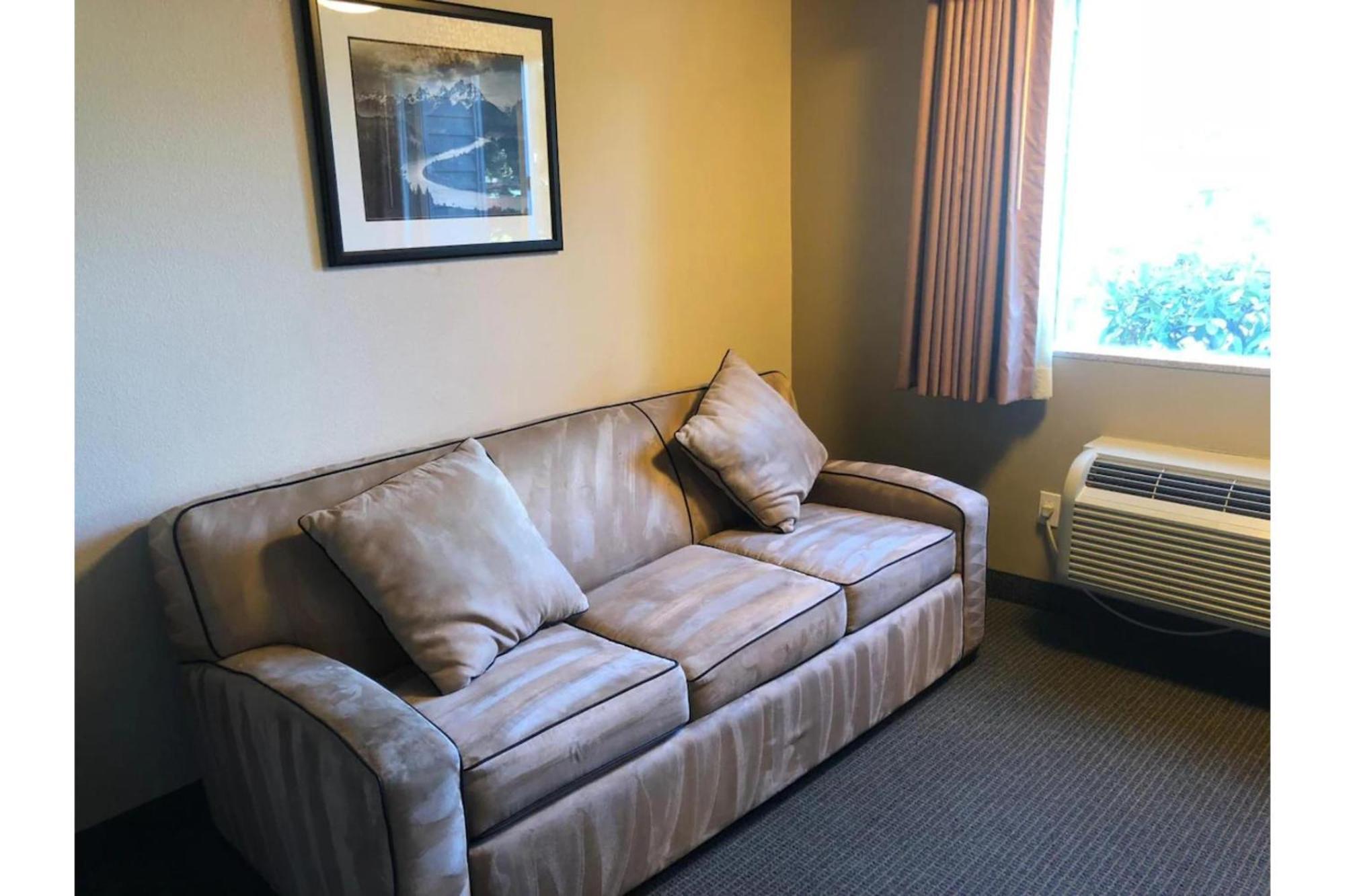 District By Oyo Convention Center 3* Portland